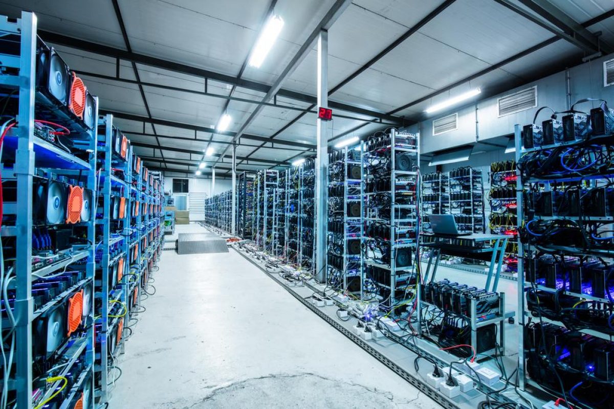 What is a Mining Farm?
