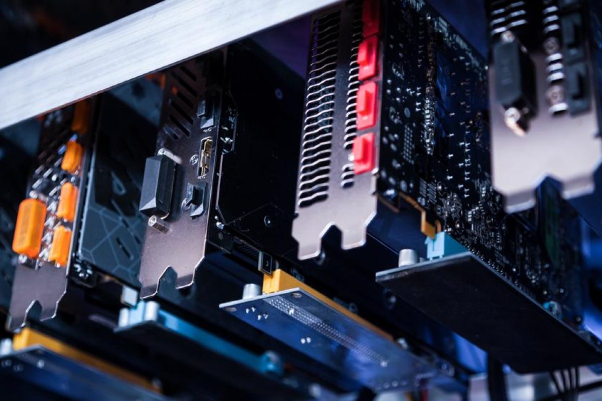 What is the difference between GPU and VRAM temperatures?